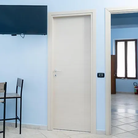 The Brothers ゲストハウス エルコラーノ