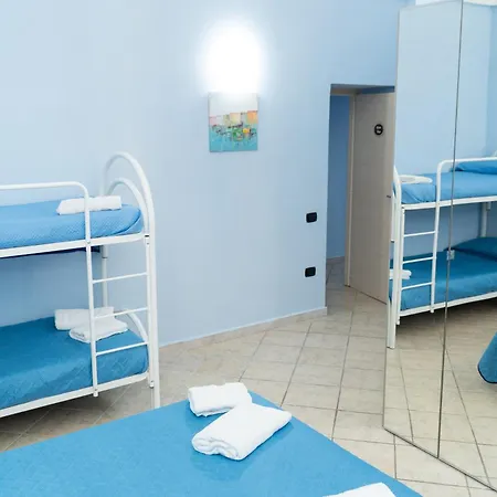 The Brothers ゲストハウス